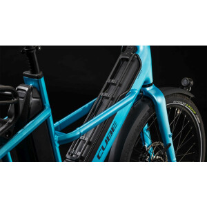 Cube Longtail Hybrid 725 blue´n´reflex