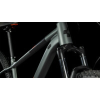 Bike des Monats: Cube Analog flashgrey´n´red