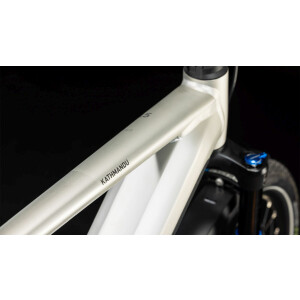 Cube Kathmandu Hybrid 45 750 grey´n´reflex