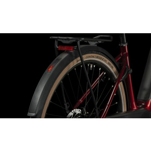 Cube Supreme Hybrid Pro 500 red´n´black
