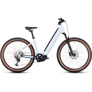Cube Reaction Hybrid Pro 750 flashwhite´n´black