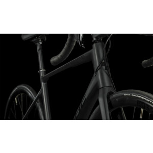 Cube Attain GTC SLX carbon´n´black