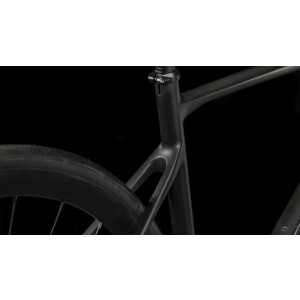 Cube Attain GTC SLX carbon´n´black