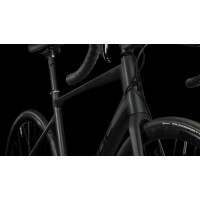 Cube Attain GTC SLX carbon´n´black