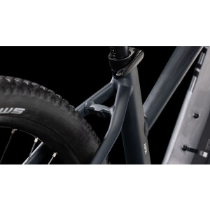 CUBE Reaction Hybrid Performance 625 night´n´black