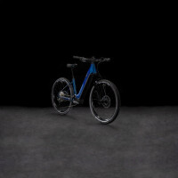 CUBE Reaction Hybrid SLX 800 nebula´n´blue