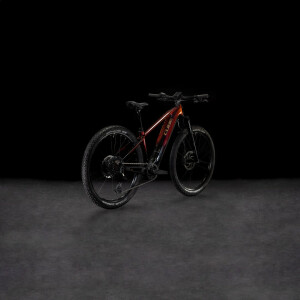 CUBE Reaction Hybrid SLT 800...