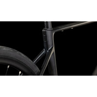 CUBE Attain C:62 Race blackline